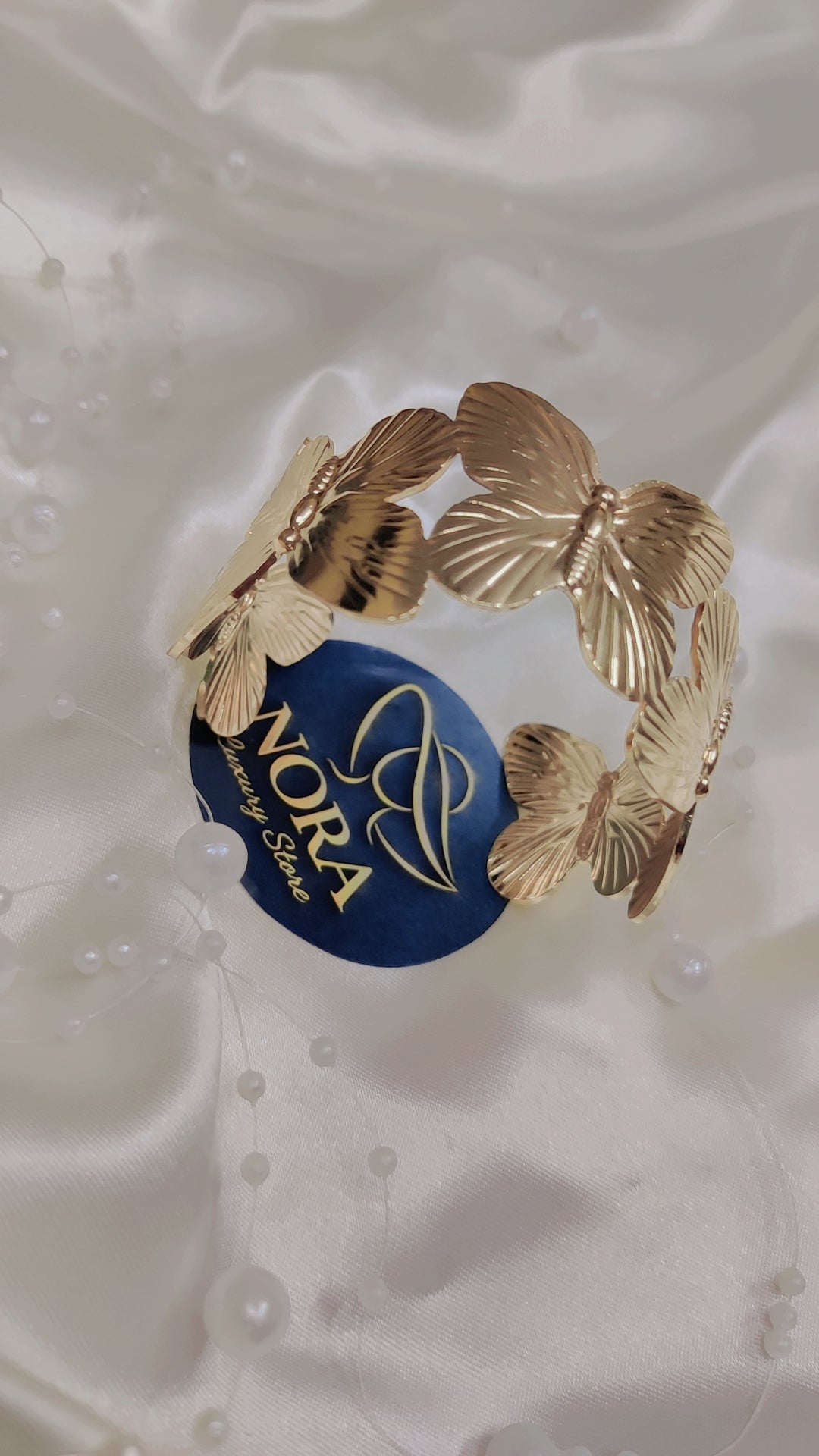 Luxury Golden Butterfly Hand Cuff – Premium Fashion Bracelet